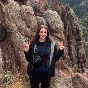 Meet your Posher, Emma